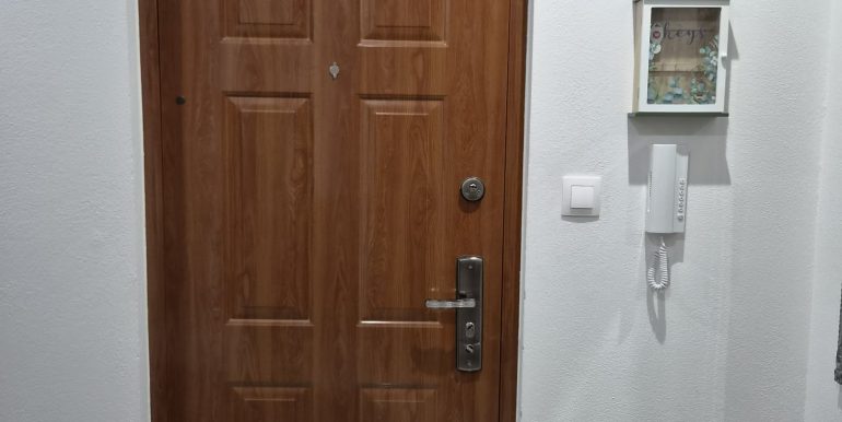 1000038212
